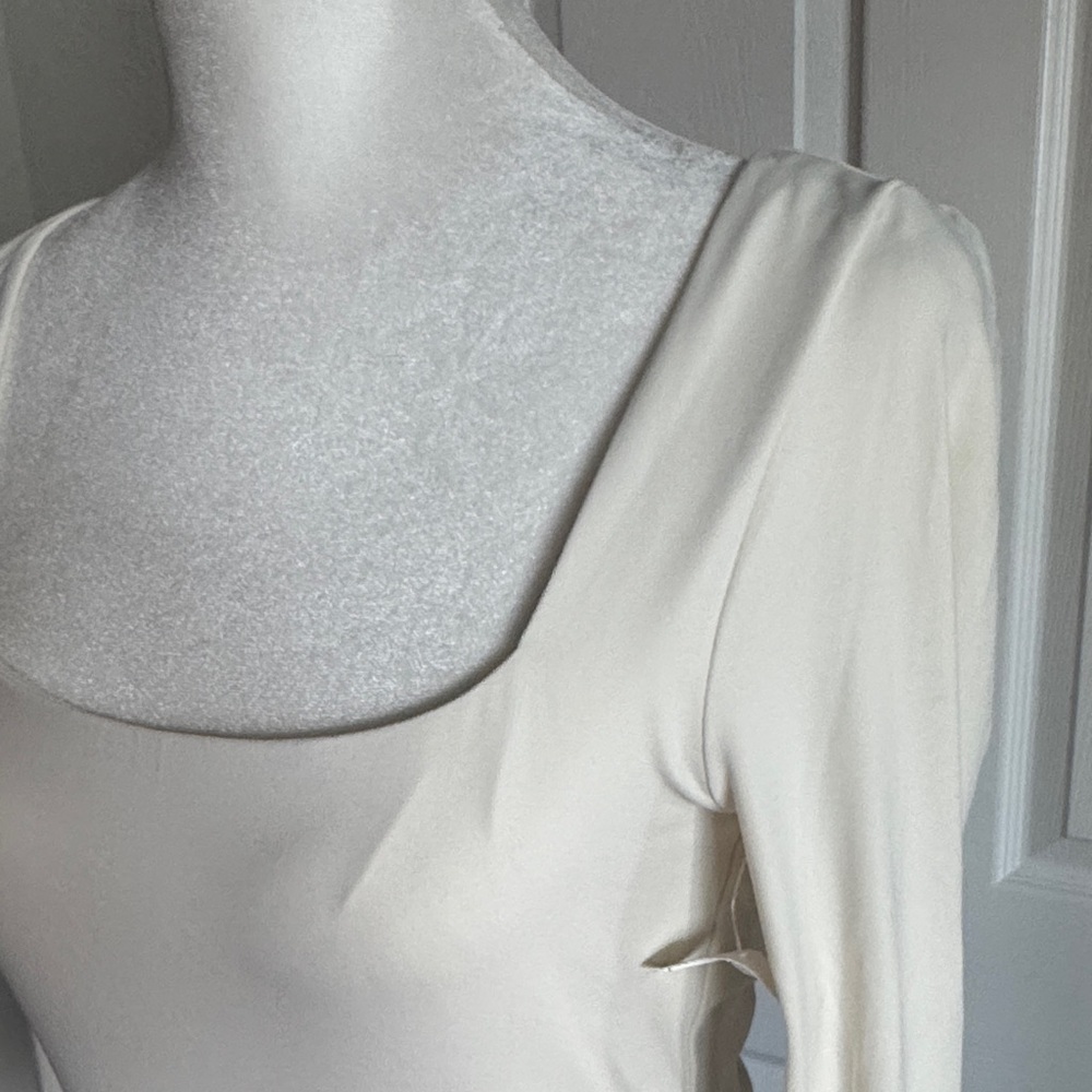 Elegant Cream Long Sleeve Top - Picture 2 of 11